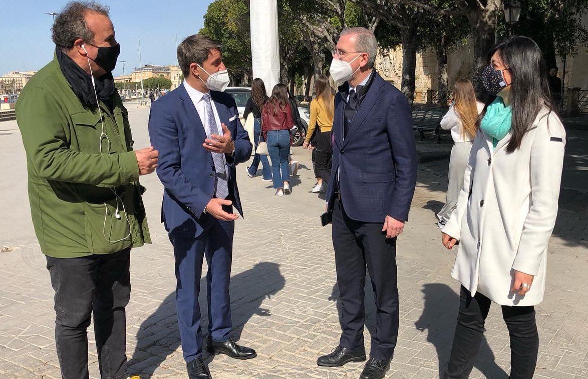 Siracusa. Nuova pavimentazione della Marina, aggiudicati i lavori: pronta  in 200 giorni – SiracusaOggi.it