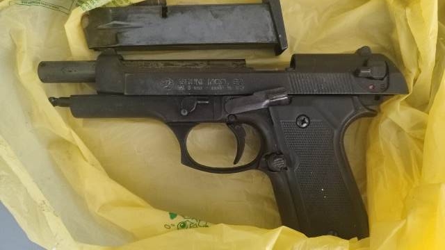 Sparatoria in Ortigia: arrestato un 22enne incensurato, trovata la pistola
