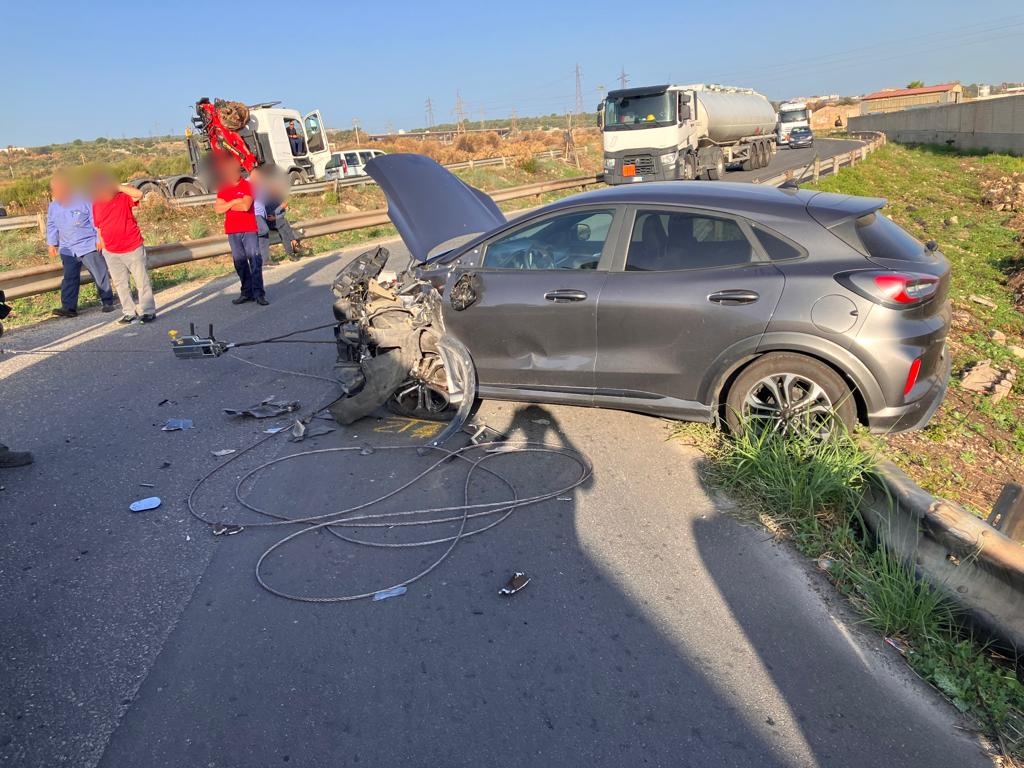 Lo Scontro E La Carambola Incidente Sulla Vecchia Statale Feriti