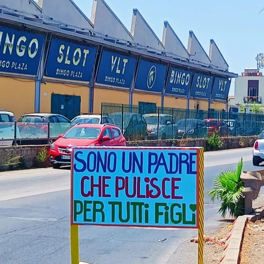 Frank Tornato Nuovo Cartello In Via Elorina Ripulita Da Cumuli Di Immondizia Siracusaoggi It