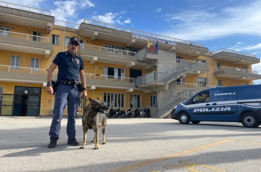  Progetto “Scuole Sicure”, rinvenute due dosi di hashish in un istituto di Pachino