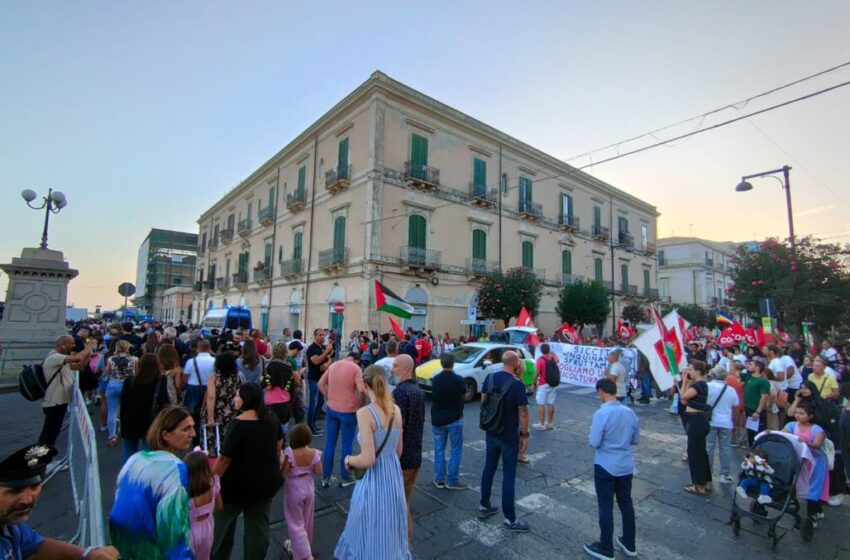  Finisce il G7, arriva la protesta. Corteo in corso Umberto per “un’altra agricoltura”