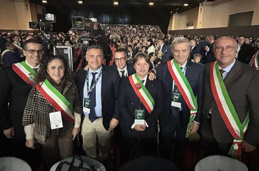  Assemblea Anci a Torino, ci sono anche i sindaci del siracusano: “buon lavoro a Manfredi”