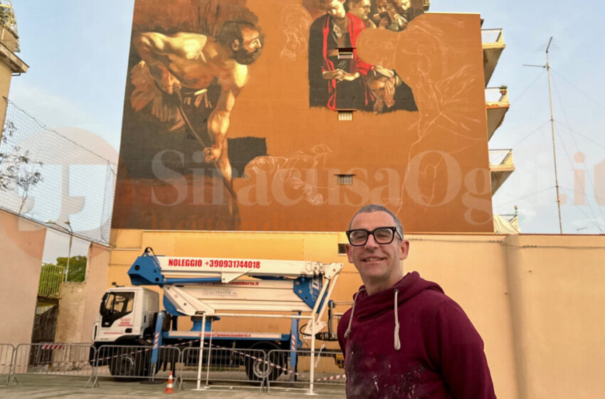  VIDEO. Murales per Santa Lucia con la firma di Andrea Ravo Mattoni: “Un’opera per tutti”