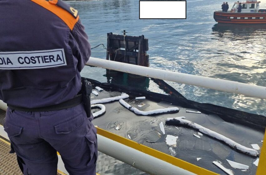  Sversamento di idrocarburi nel porto di Augusta, sequestrata una condotta