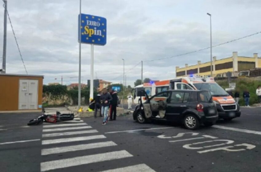  Tragico incidente stradale, perde la vita un giovane di 17 anni