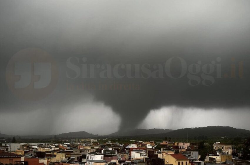  Maltempo intenso: tromba d’aria su Avola, danni anche a Lido di Noto